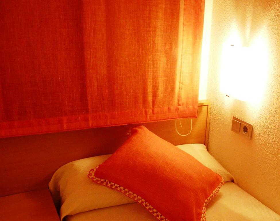 Apartamento Turistico Guara Casa Castro Barbastro Szoba fotó