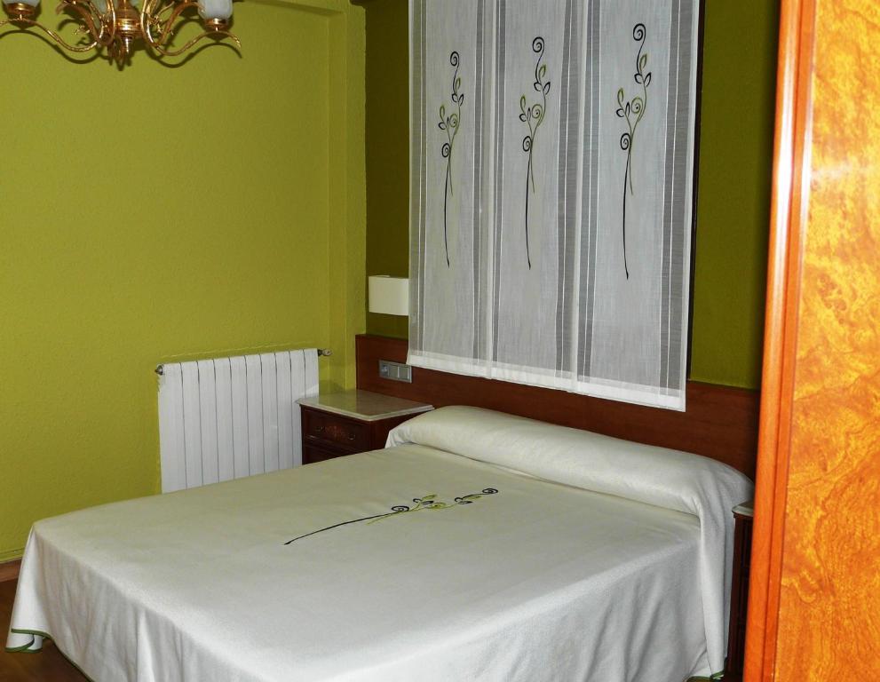 Apartamento Turistico Guara Casa Castro Barbastro Szoba fotó